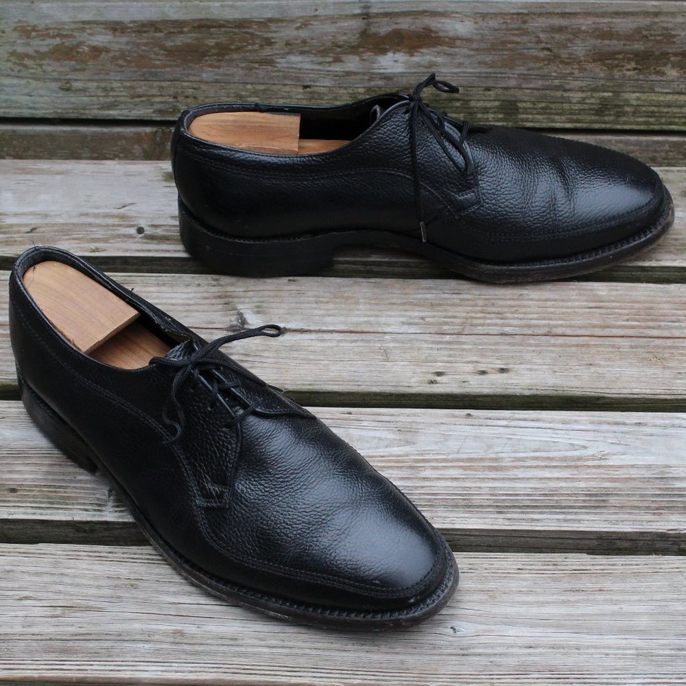 EUC, Vintage 80s Florsheim Black Pebbled Leather, 9.5 EEE, Made in Canada
